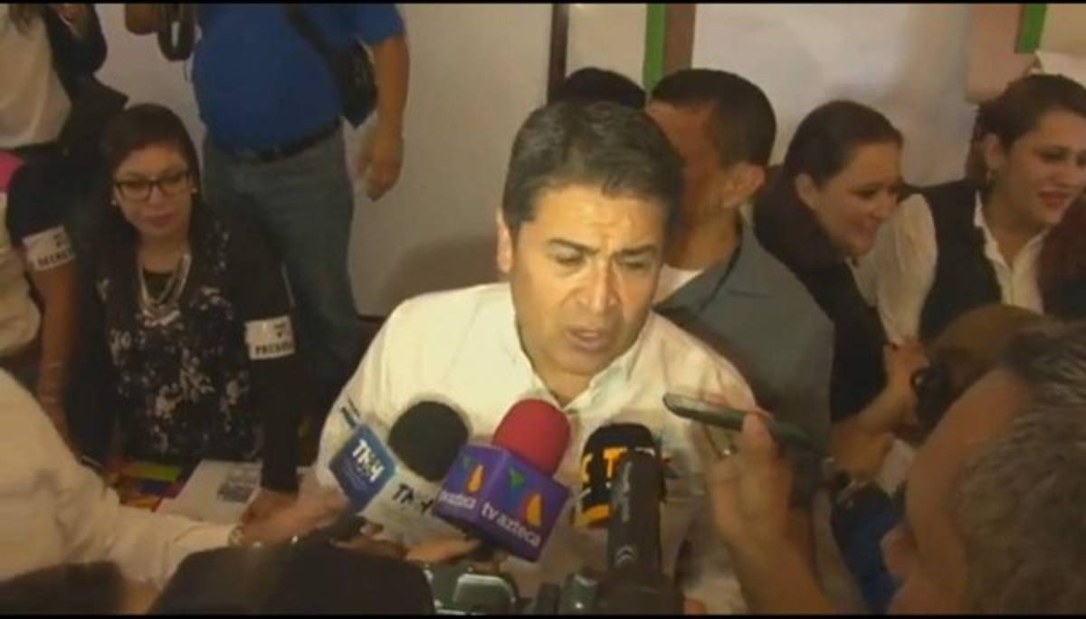 Juan Orlando Hernández: 'Vamos a estar ganando en el primer tiempo”