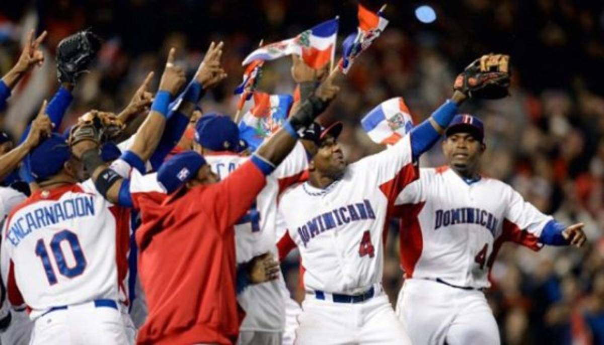 Dominicana y EEUU logran boletos a segunda ronda del Clásico Mundial de Béisbol por el Grupo C