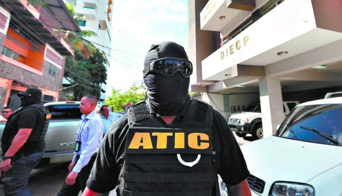 Identifican a los principales implicados en caso Arístides González