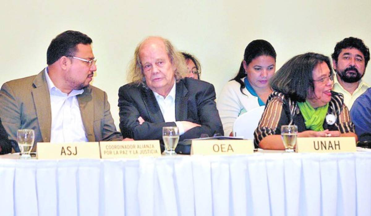 Misión anticorrupción abre expectativas en sectores