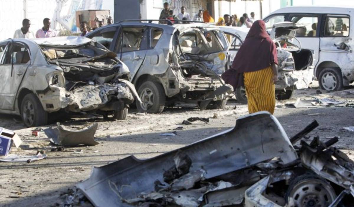 Al menos 19 muertos en ataque islamista a restaurante de Mogadiscio 