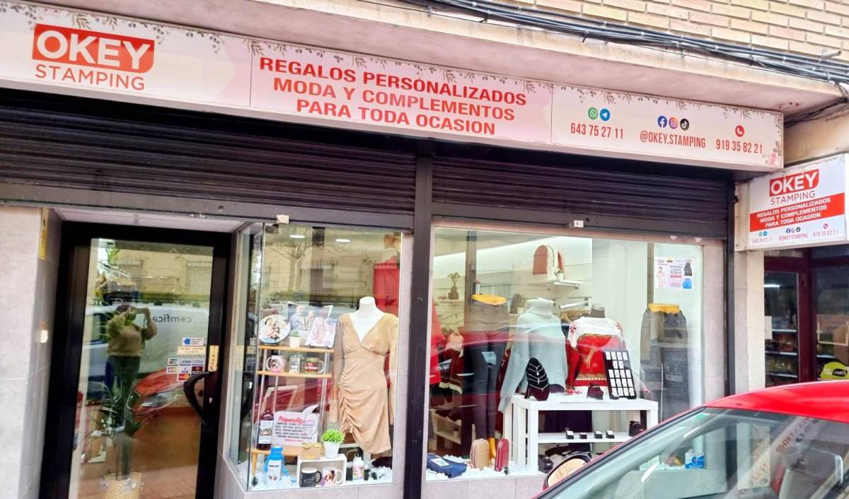 Así luce la tienda de la pareja hondureña en Getafe, Madrid.