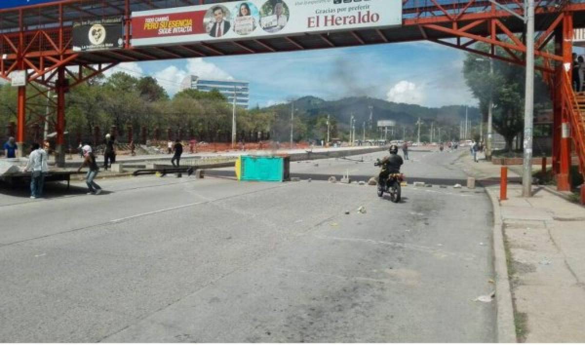 Caos y protestas en la UNAH por las normas académicas