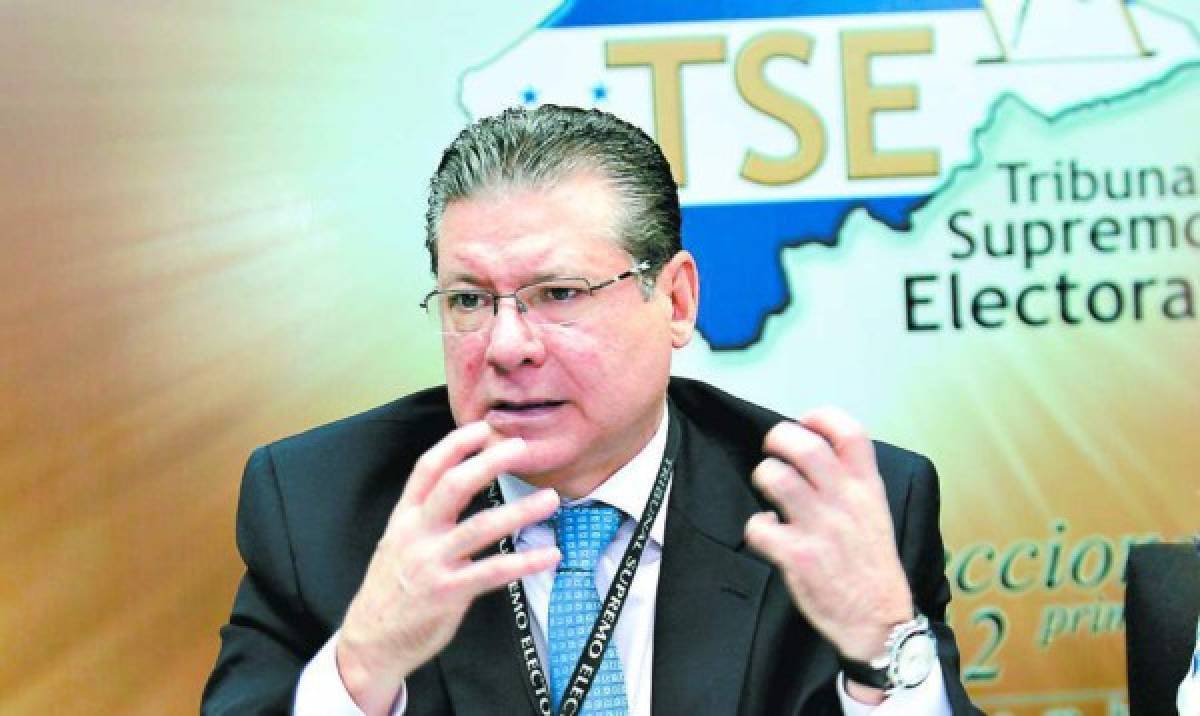 El 21 de diciembre el TSE inscribirá o rechazará a Zelaya