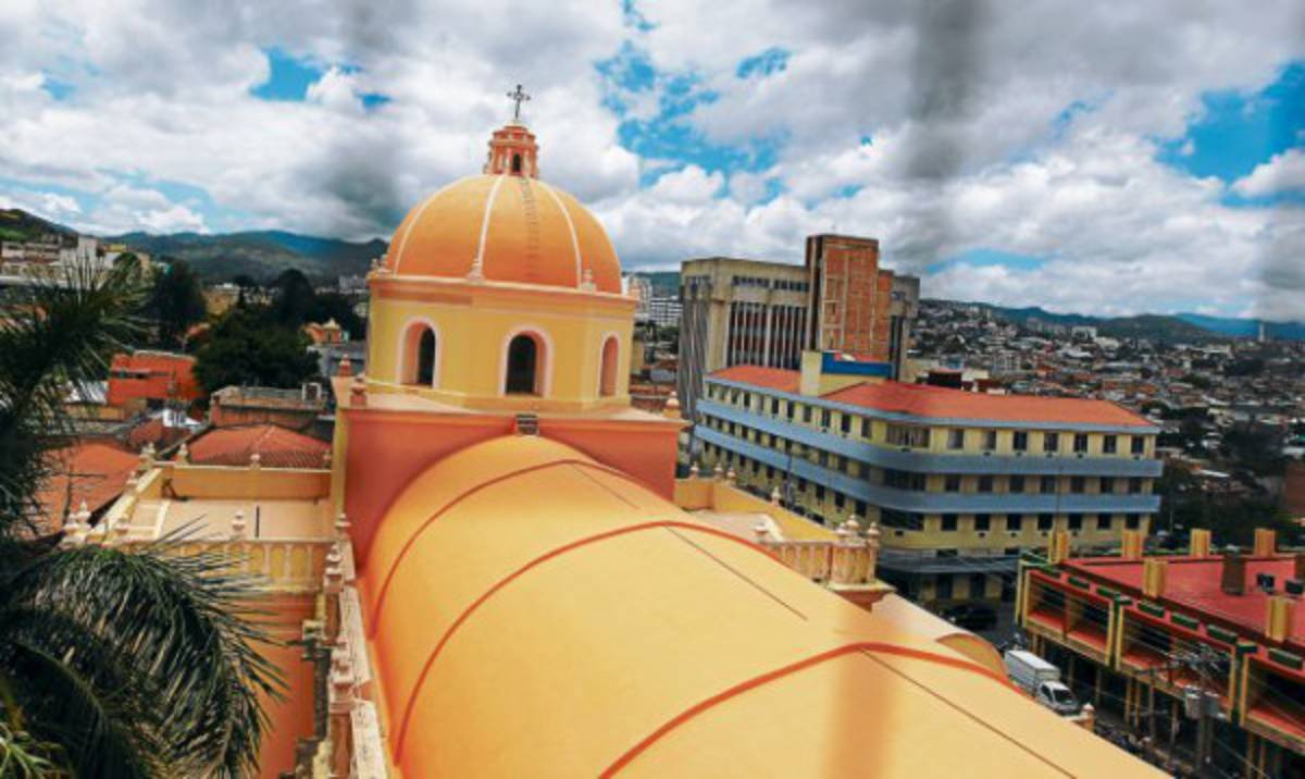 La Catedral, en proceso de restauración