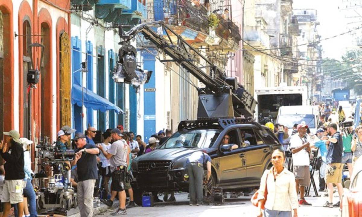 Se filtran espectaculares escenas de Rápido y Furioso 8