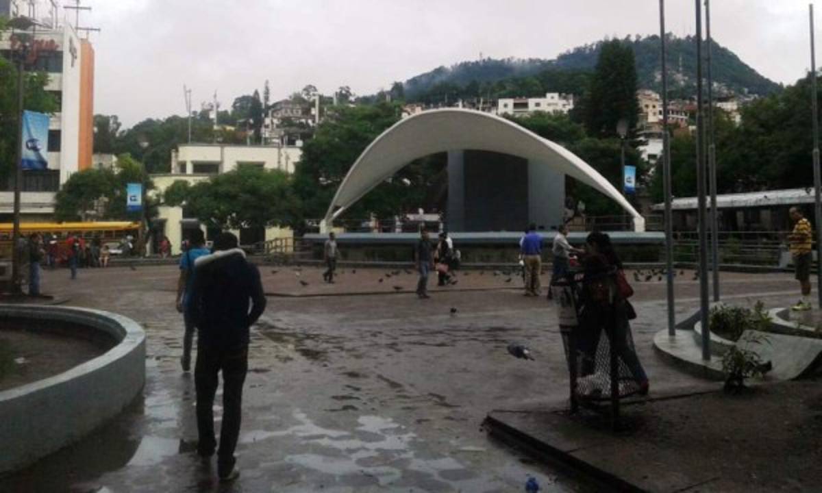 Honduras: Sistemas de baja presión afectarán costas del Caribe