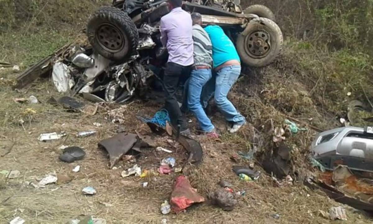 Un muerto y decena de heridos deja accidente en carretera a oriente de Honduras