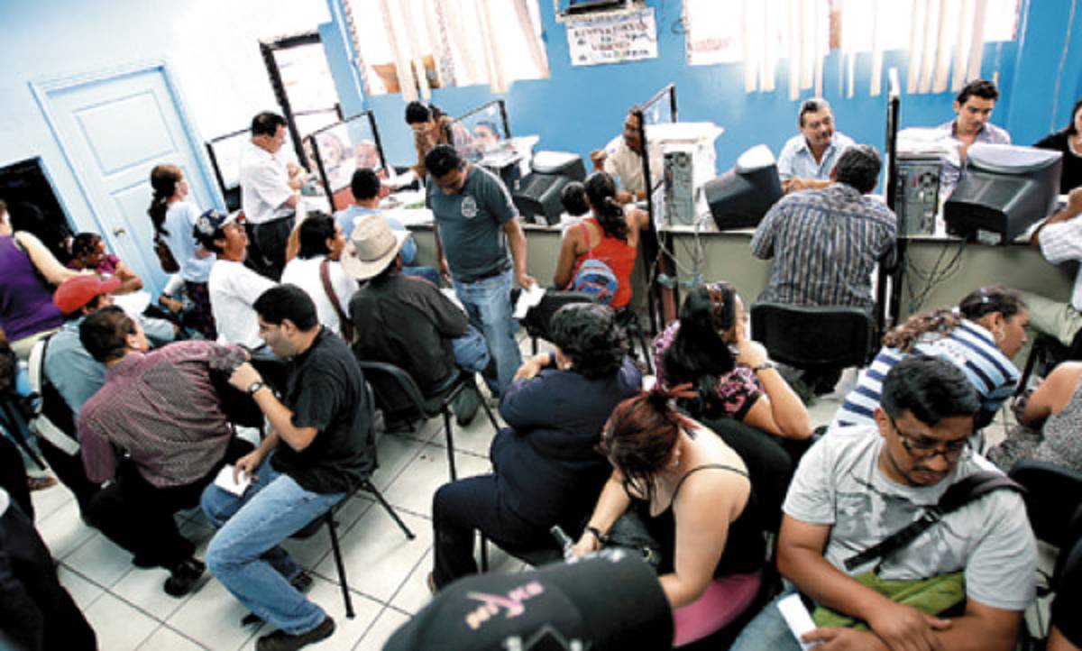 Clientes deben L. 2,186.3 millones a la ENEE