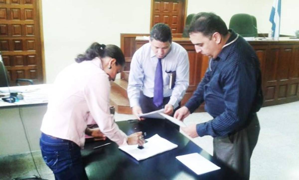 Cadena perpetua a asesinos de Alfredo Villatoro