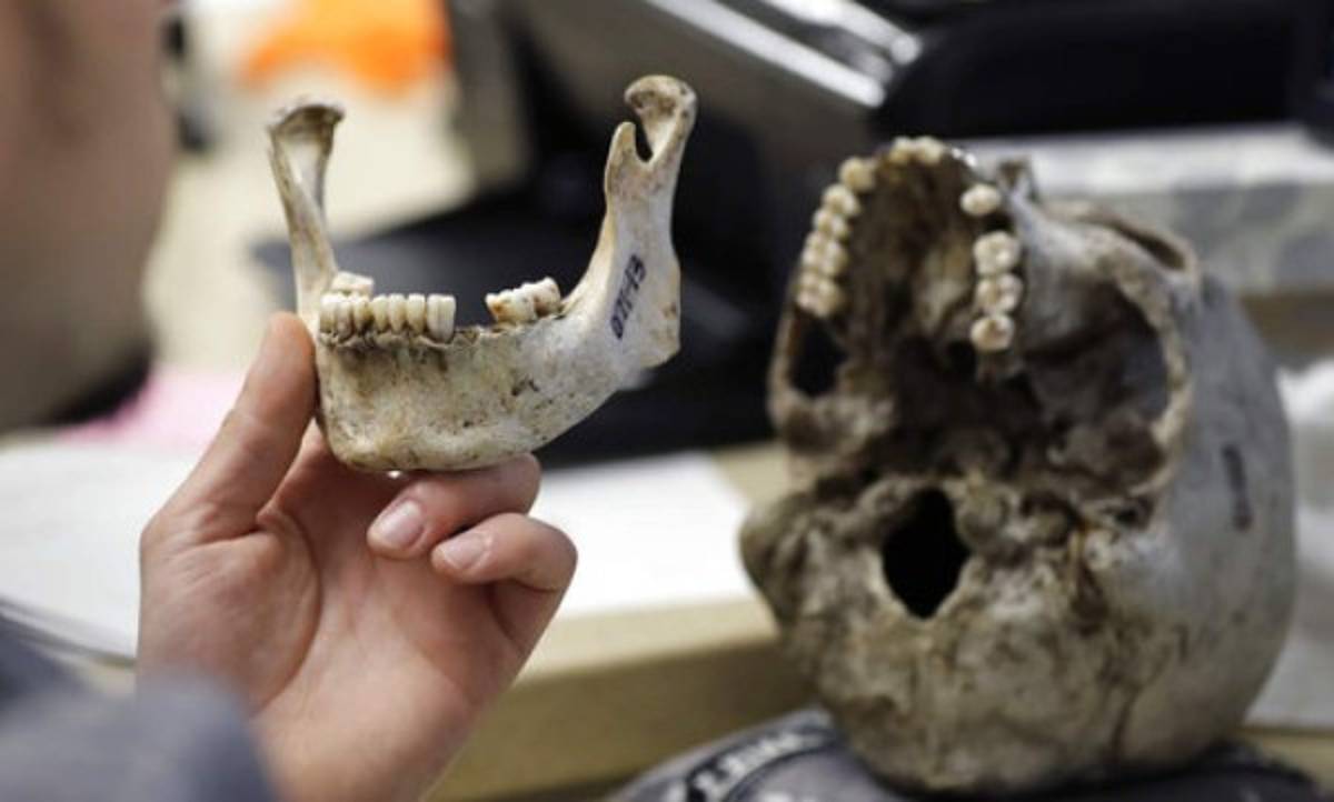 Un examen de reportes de la base de datos del Sistema Nacional de Personas Desaparecidas muestra que más de 320 restos no identificados hallados junto a la frontera Texas-México desde el 2007 son probablemente de inmigrantes. (Foto: AP/ El Heraldo Honduras/ Noticias de Honduras)