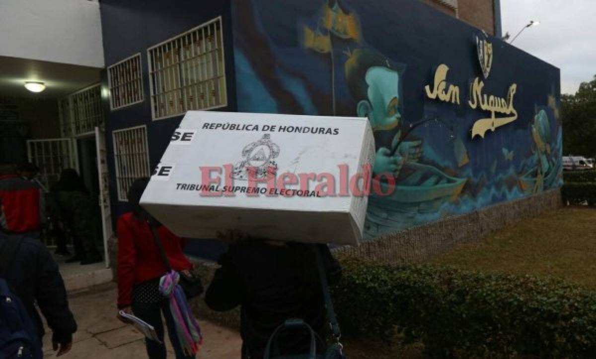 Arrancan las elecciones generales en Honduras con el primer sufragio en Tegucigalpa