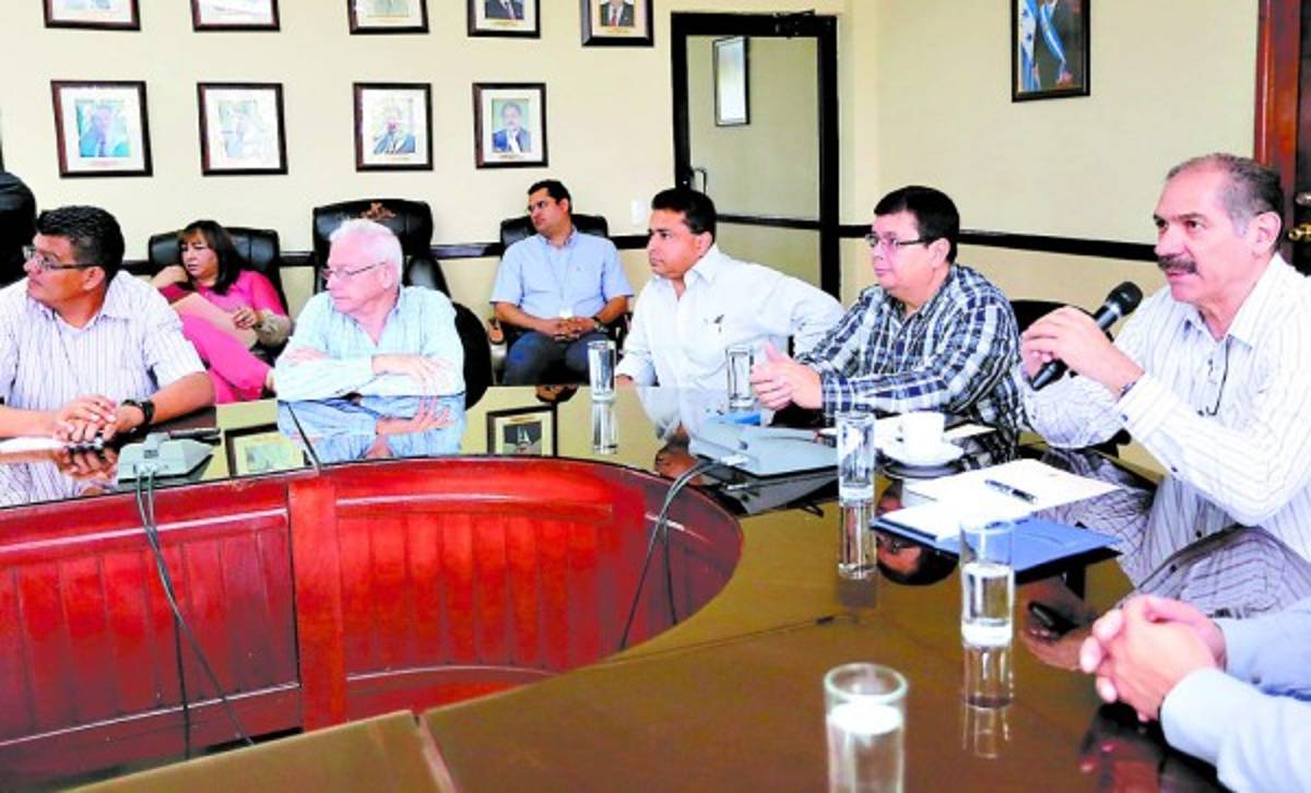 Anuncian siembra adicional de 10 mil hectáreas de frijoles