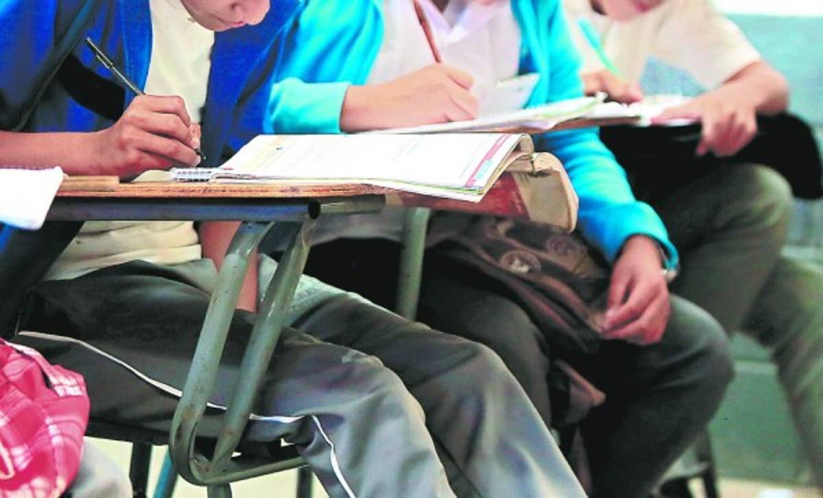 Al menos 2,500 estudiantes repetirán el año en Honduras