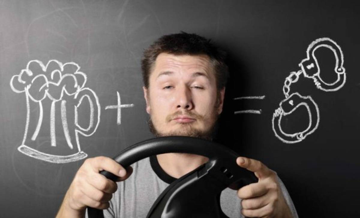 Hondureño, conoce las faltas de tránsito más comunes y sus costos