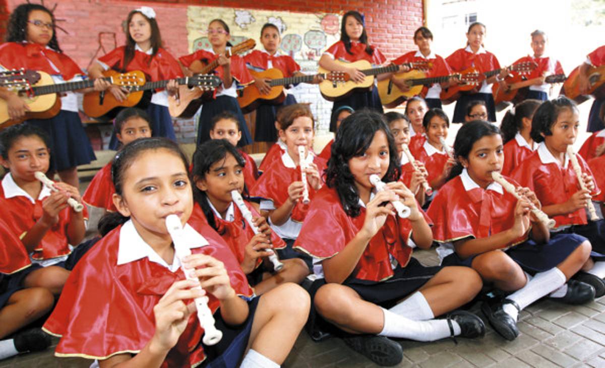 Escuela José Cecilio del Valle es un semillero de artistas