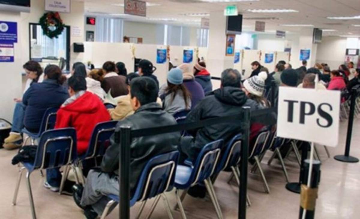 Cardenal Rodríguez lamenta que EEUU vea como enemigos a inmigrantes  