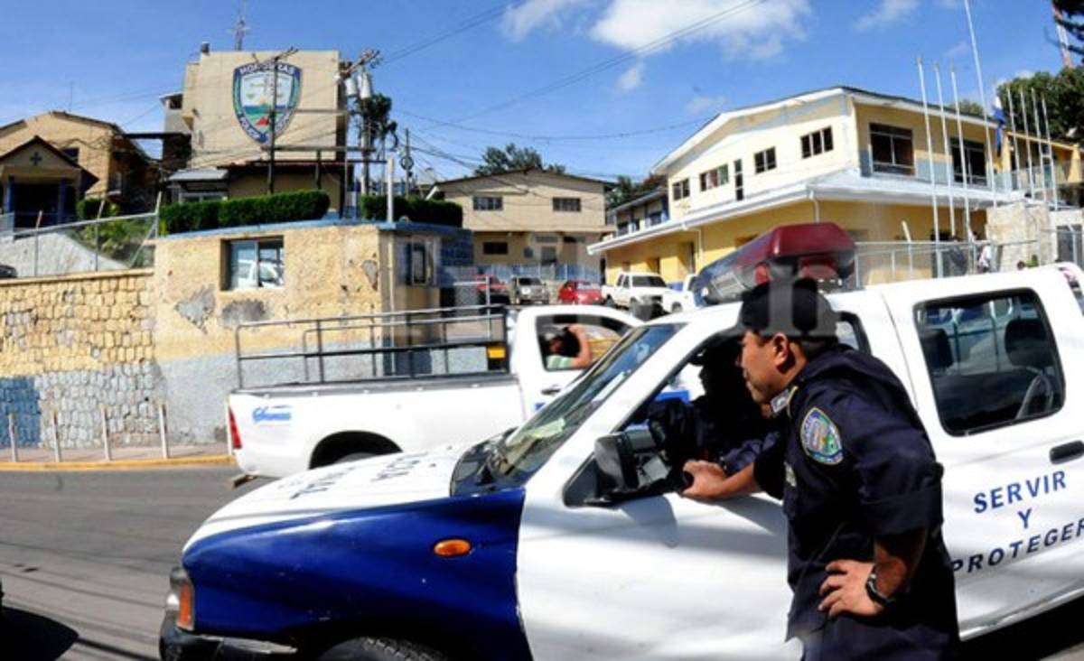 Honduras: En el Instituto de la Propiedad inicia búsqueda de escritura de Casamata