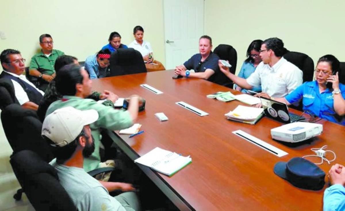 Un circo habían conformado en centro turístico Little French Key