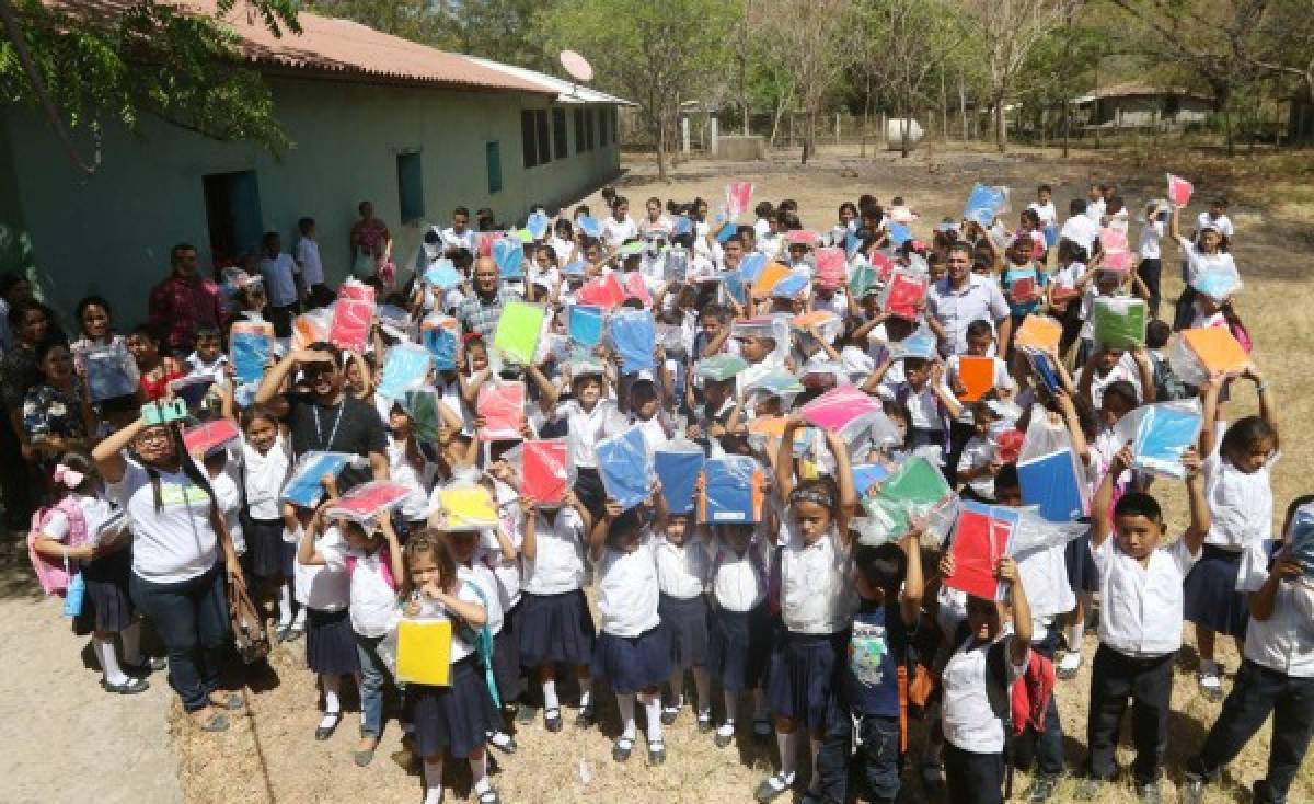 La Maratón del Saber se estaciona en Agua Zarca