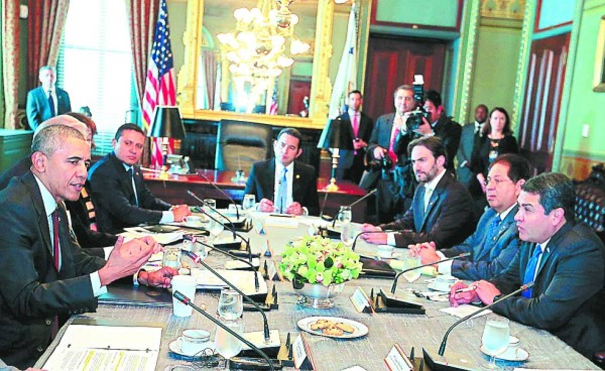 Honduras: JOH enviará iniciativa al Congreso Nacional para bajar interés de tarjetas