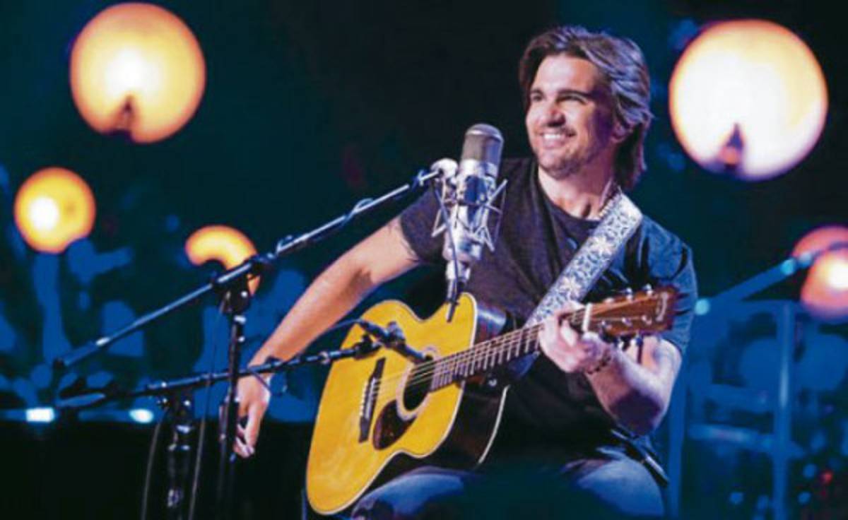 Juanes anuncia gira en 2012