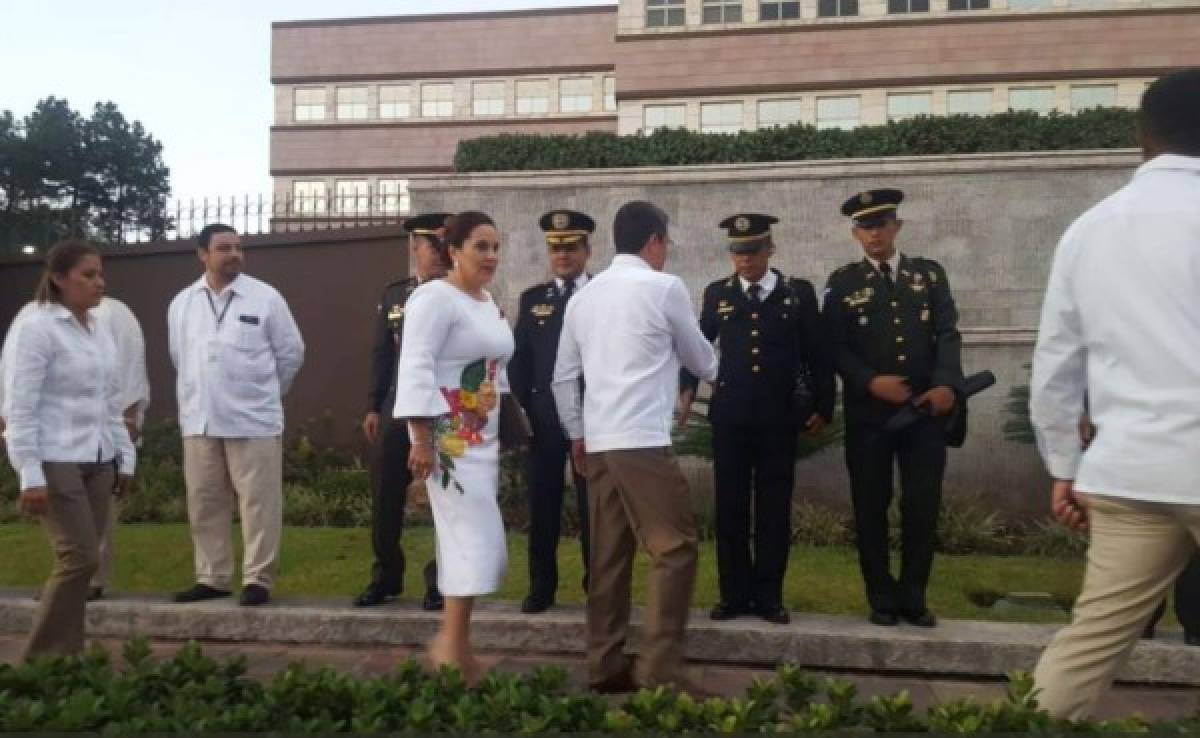 Así lució la primera dama Ana García de Hernández en las fiestas patrias 2017