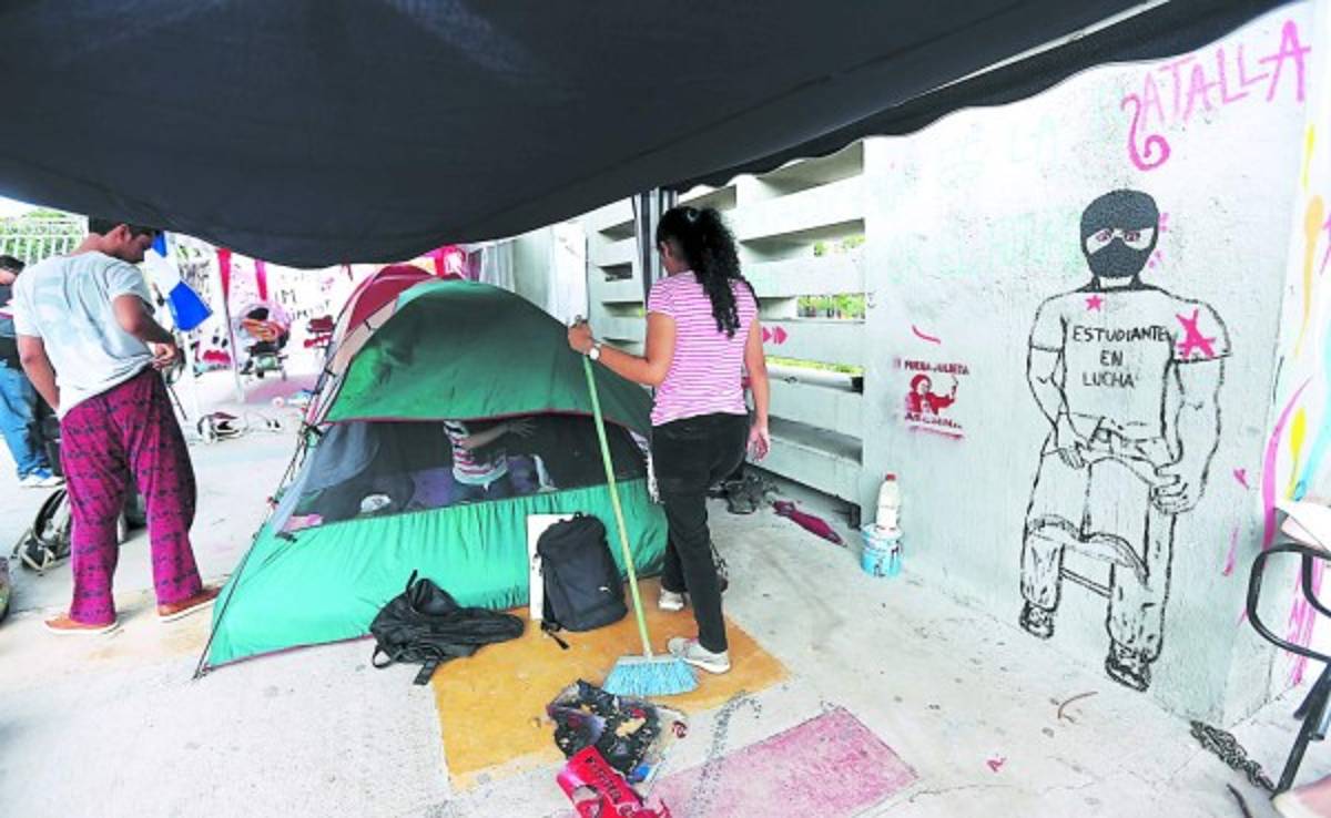 Estancada se encuentra la negociación en la crisis de la UNAH