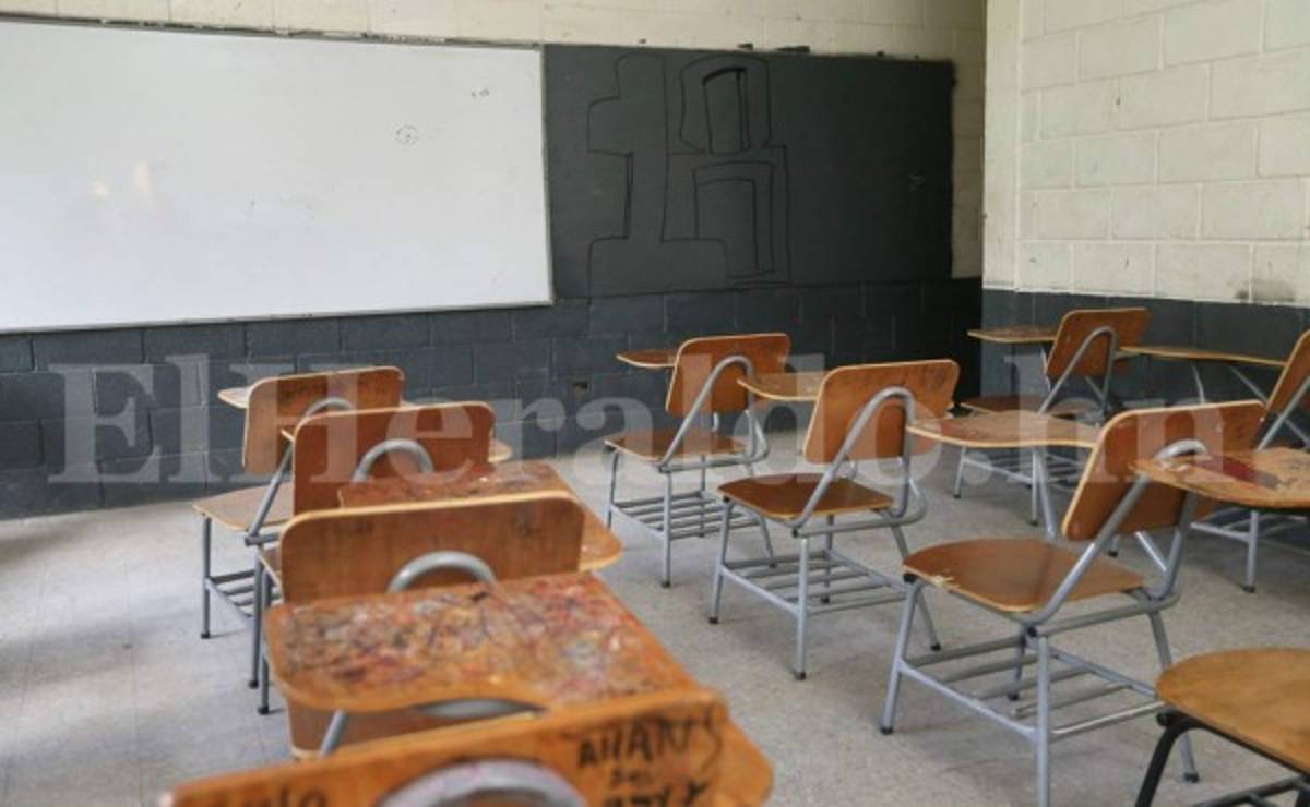 Pandilla 18 sella de terror el aula 105 del Instituto Central, el último salón donde recibió clases Olman Adalid Castillo