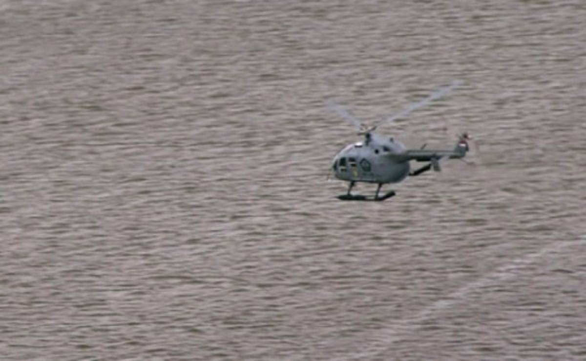 Rescatan a cinco de seis tripulantes de helicóptero siniestrado en Colombia