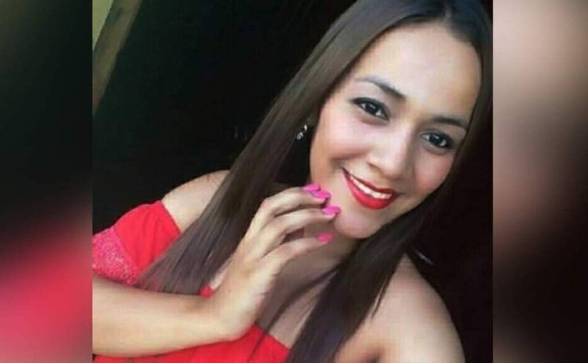 Honduras: Jovencita murió frente a su casa producto de una bala perdida en SPS