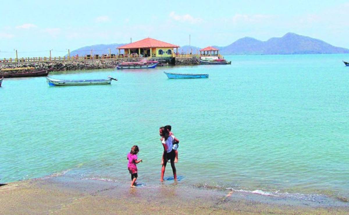 Sol, mar y cultura le esperan en el sur de Honduras esta Semana Morazánica