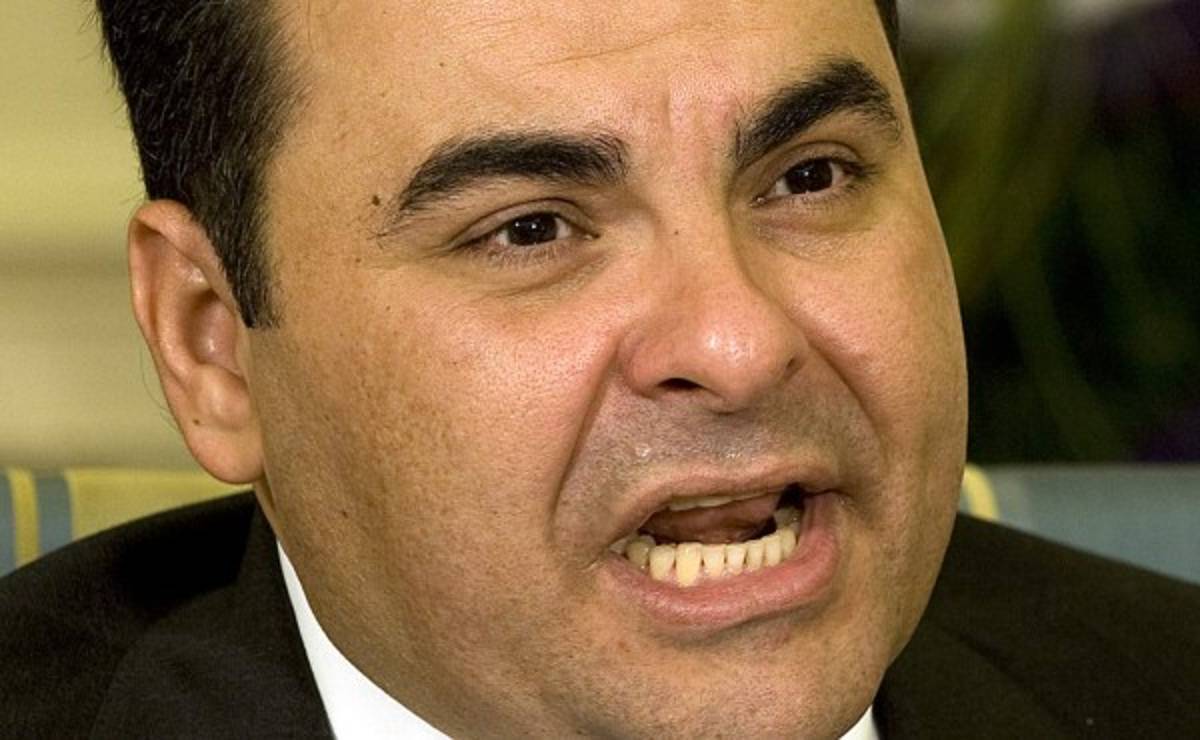 Fiscalía acusa a expresidente salvadoreño Saca de desviar USD 246 millones