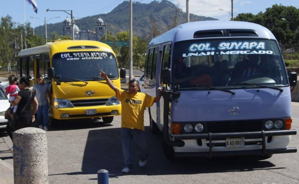 Cobradores quedarán fuera del transporte para sanear el rubro en la capital de Honduras