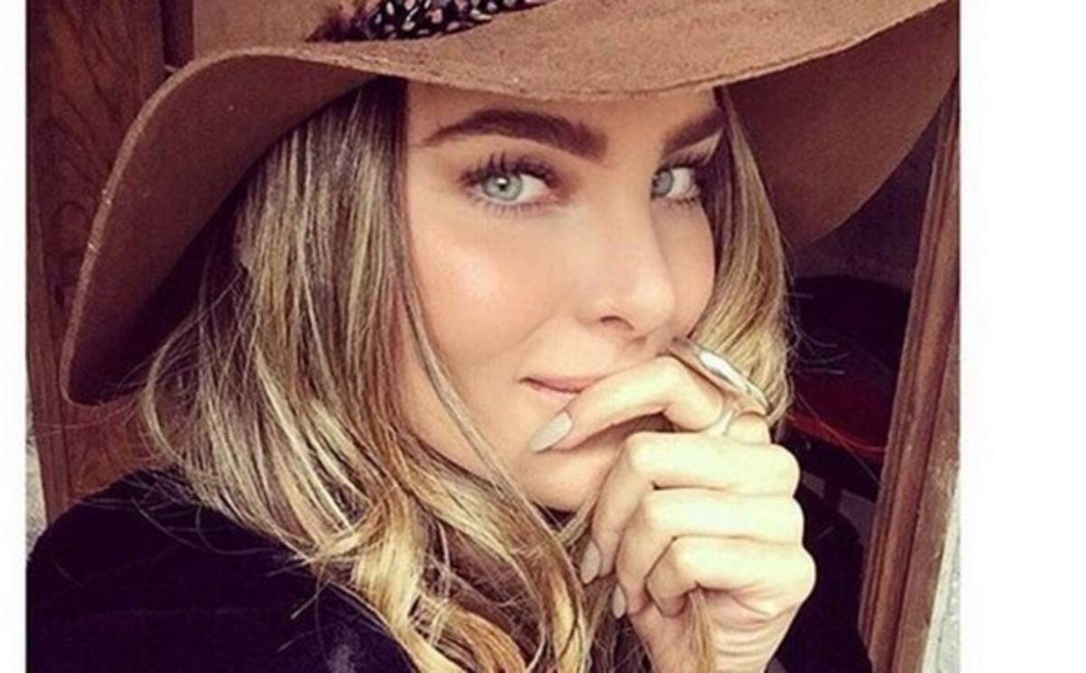 Belinda sorprende en las redes por el tamaño de su cintura