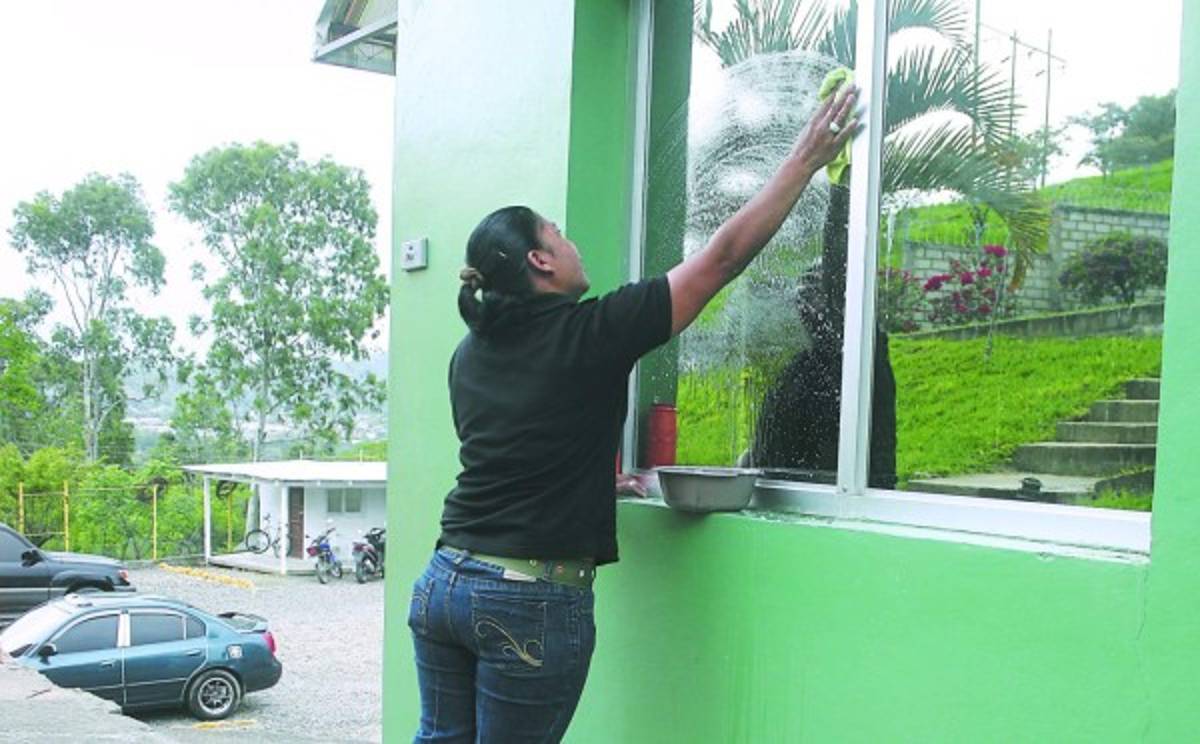 Un descanso de 12 horas gozarán las domésticas con ley en Honduras