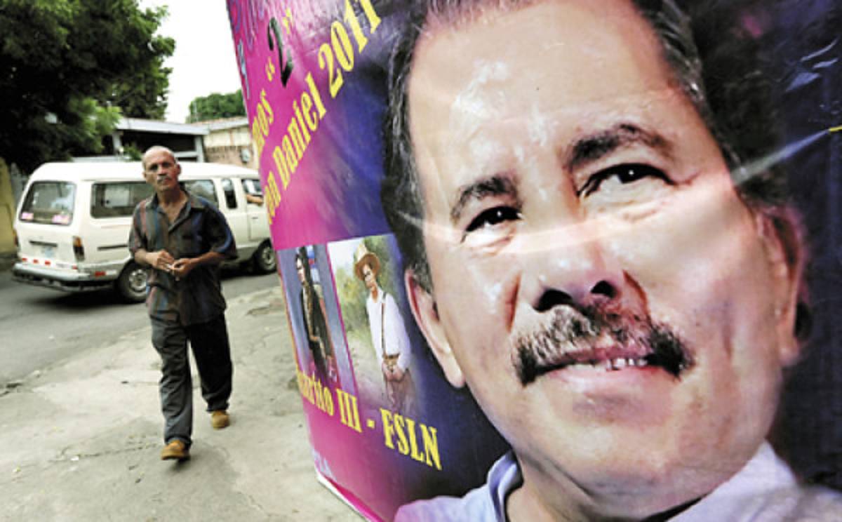 ¿Dictadura o democracia?