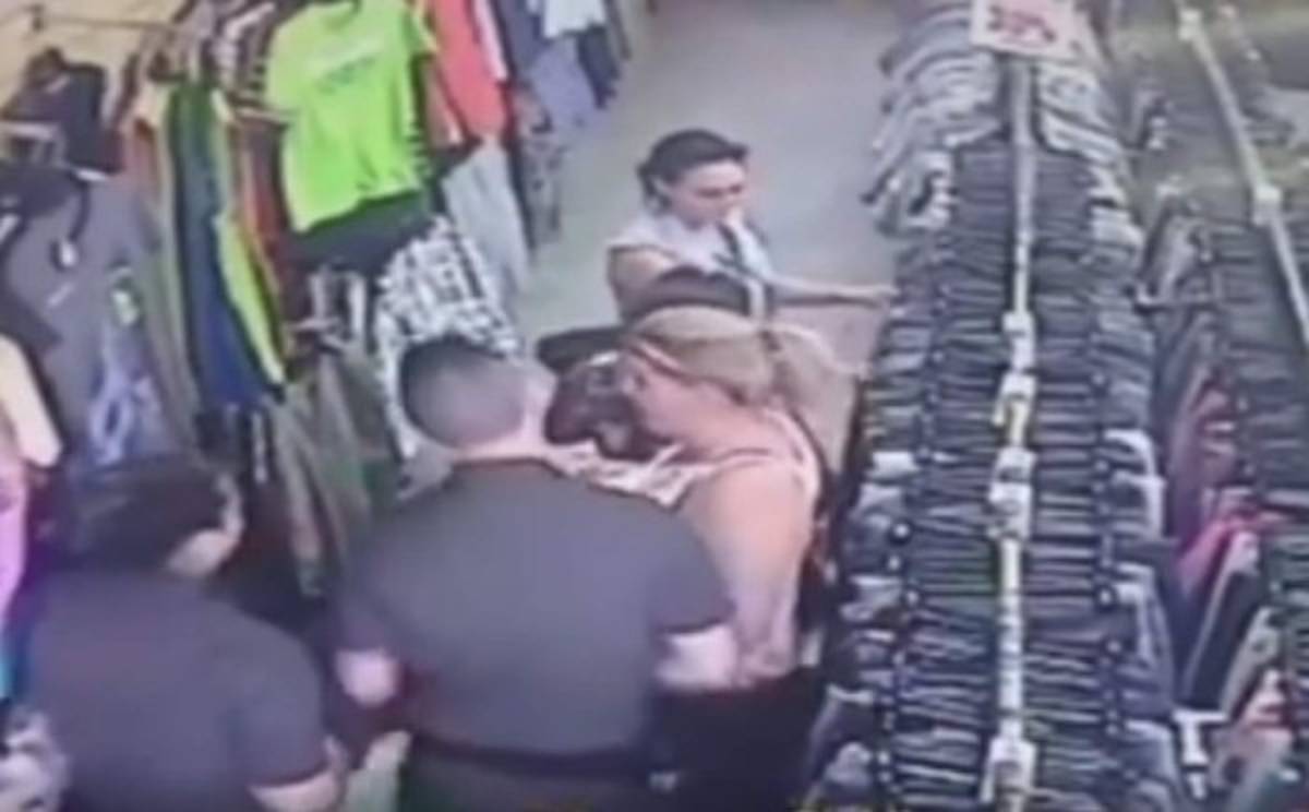 Video: Mujeres son captadas robando en tienda de San Pedro Sula