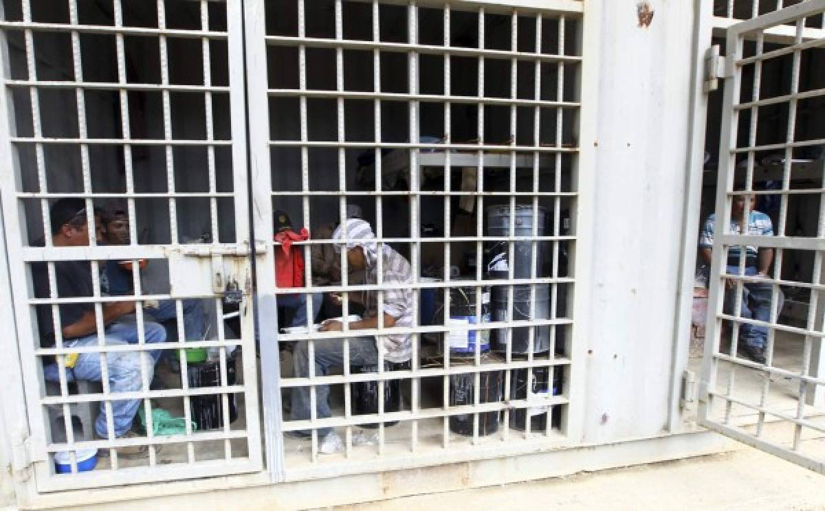 Reos más peligrosos de Honduras a megacárcel