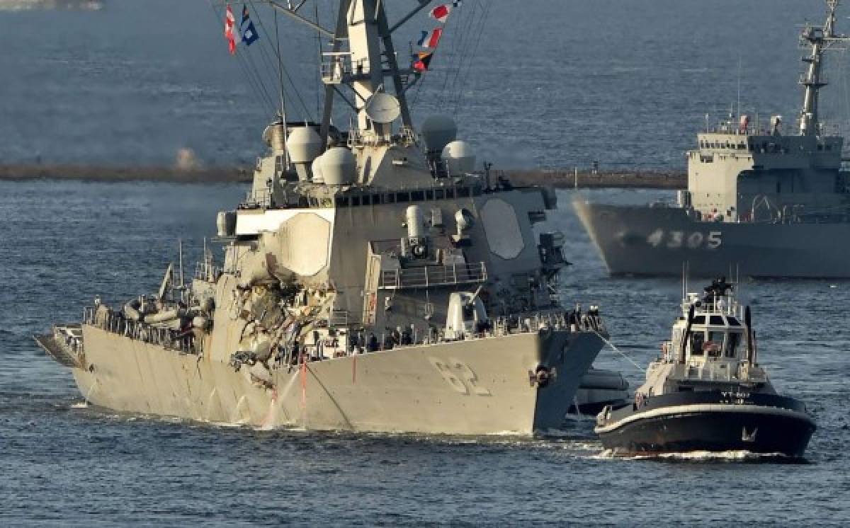 Continúa búsqueda de 7 marinos de EEUU tras choque de buques en mar de Japón 