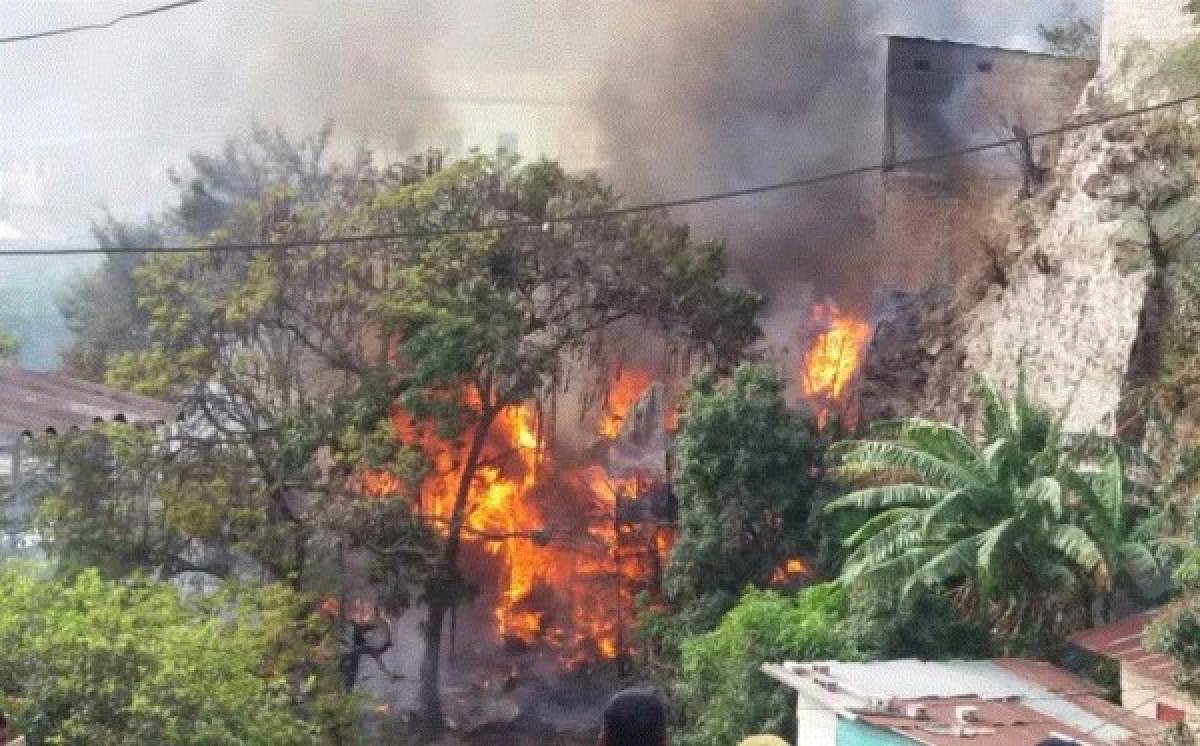 Comayagüela: Voraz incendio deja a unas 33 personas en la calle