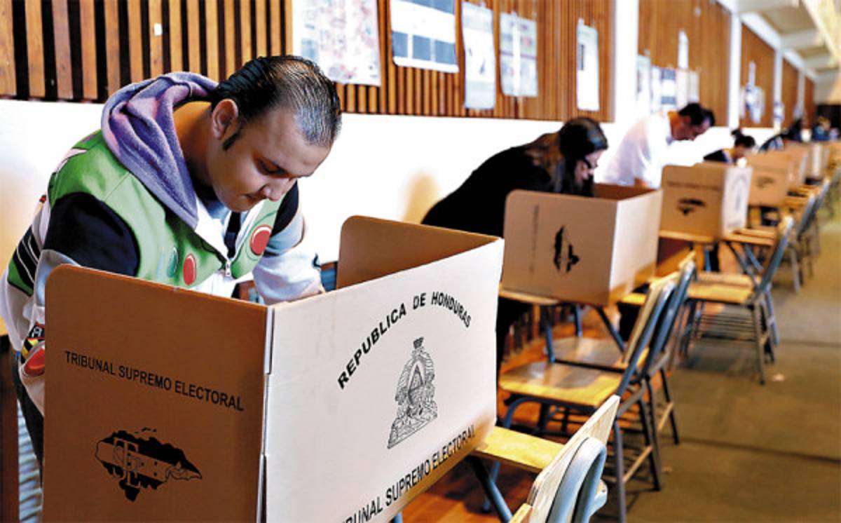 Entre 25 y 48 mil lempiras costó cada voto de partidos pequeños