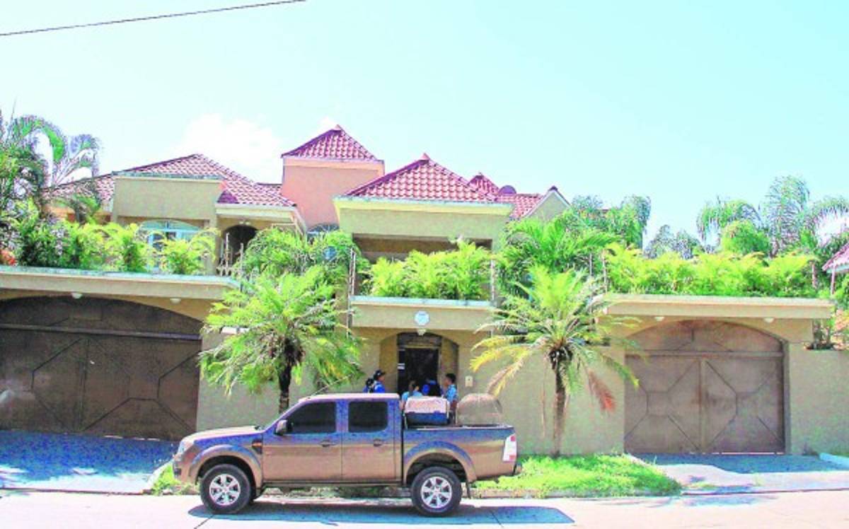 Masivos allanamientos dejan como resultado unos 50 detenidos