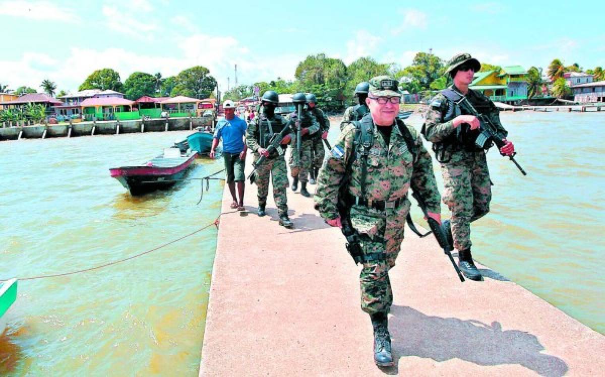 Honduras: Férreo control militar en el mar y en la laguna de Caratasca
