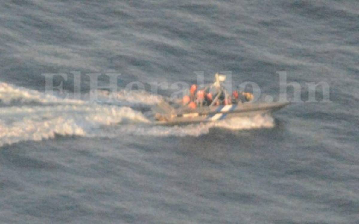 Honduras: Fuerza Naval de Honduras recupera 18 fardos de droga en Golfo de Fonseca