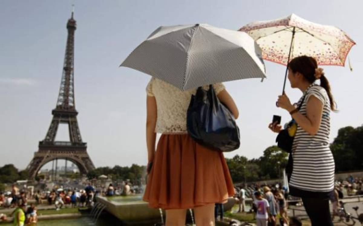 Una persona obtiene la mención 'sexo neutro' en su estado civil  