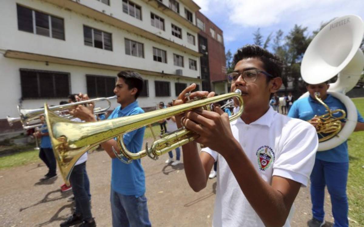 La fiesta de independencia iniciará con la Caravana de la Nacionalidad