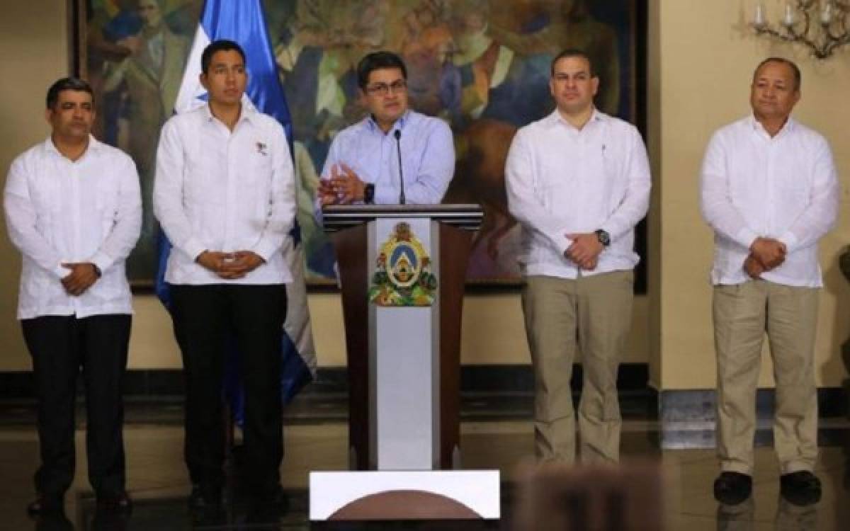 Delegación hondureña entrega propuesta del Frente Trinacional contra maras y pandillas