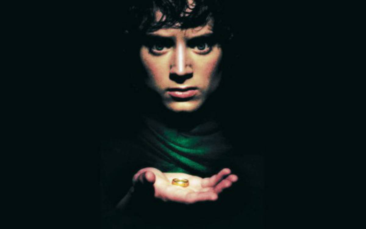 El suspenso atrapa la carrera de Elijah Wood