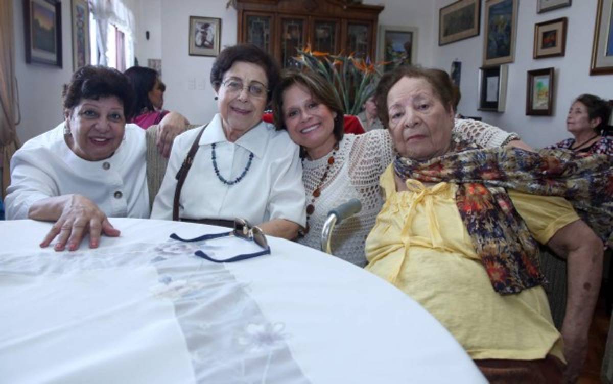 Felicitaciones y buenos augurios para Alba Varela